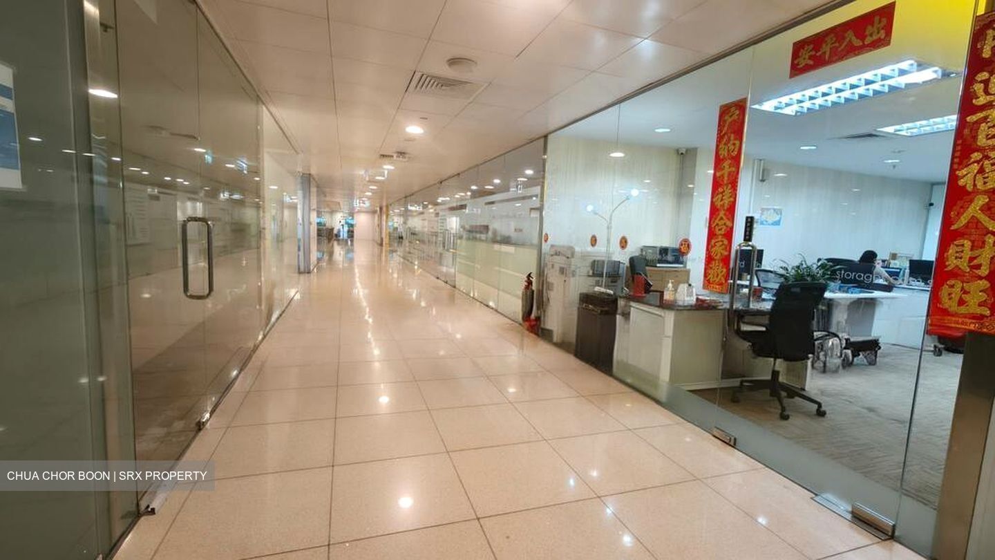 International Plaza (D2), Shop House #529710571